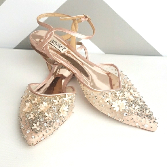 SOLD! Badgley Mischka Nude Carissa Flats 9 $198 - Picture 3 of 6